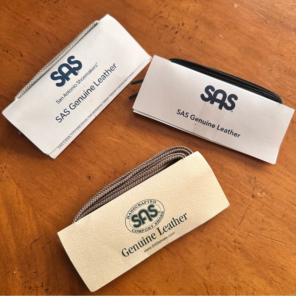 3 SAS SHOELACES